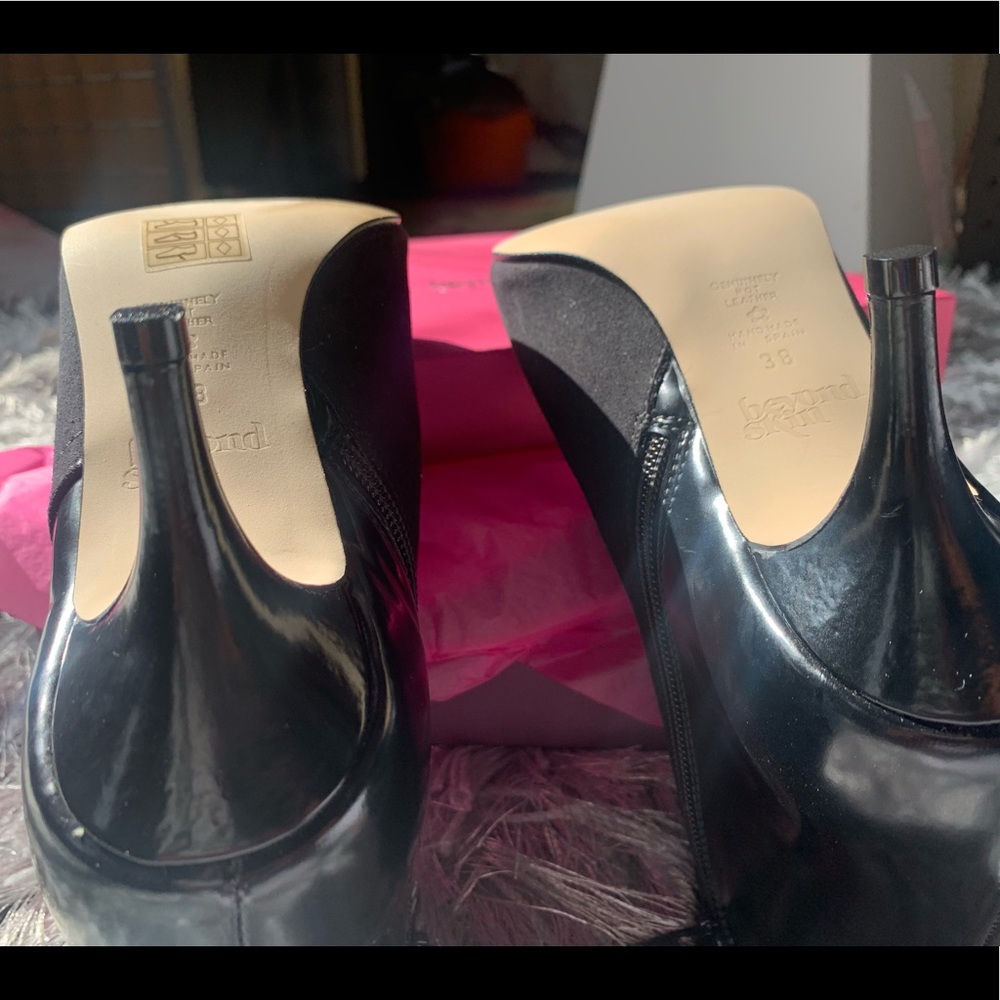 Booties - Picture 3 of 5